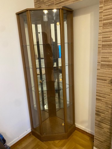 Shelf corner glass display - glass,