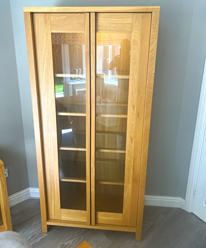 Oak effect glass - effect, display