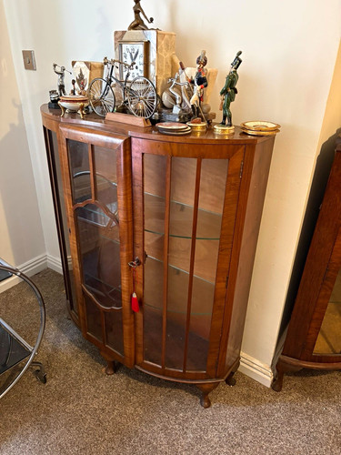 Curved wood glass display - glass,